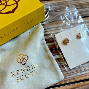 Kendra Scott women’s earrings rose gold new with tags - never worn rose gold